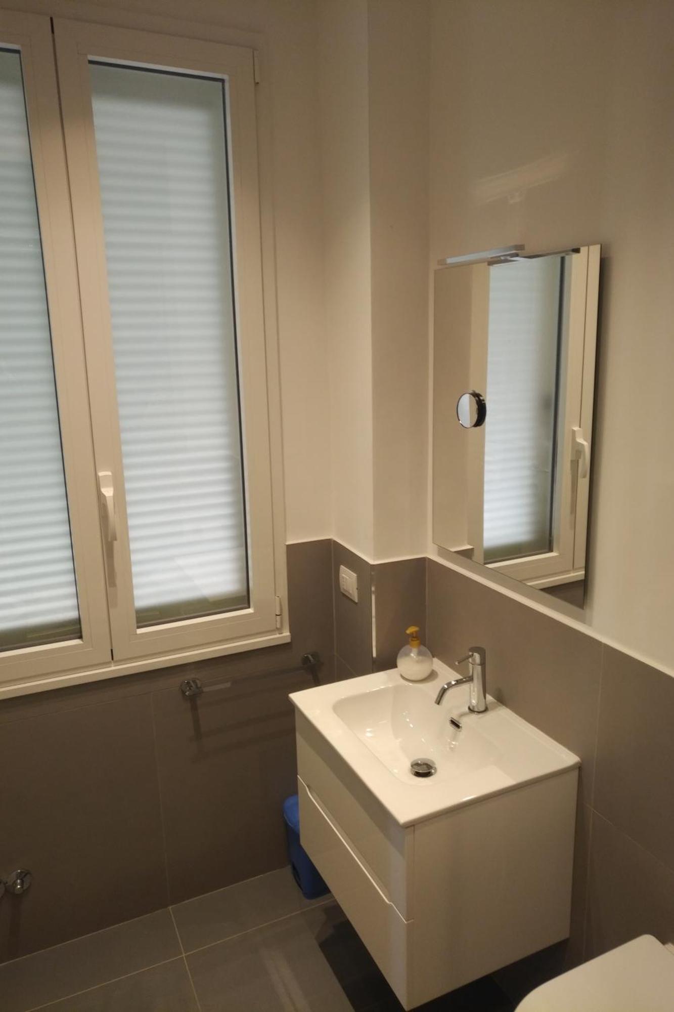 Apartment Via Raffaele Balestra Rome
